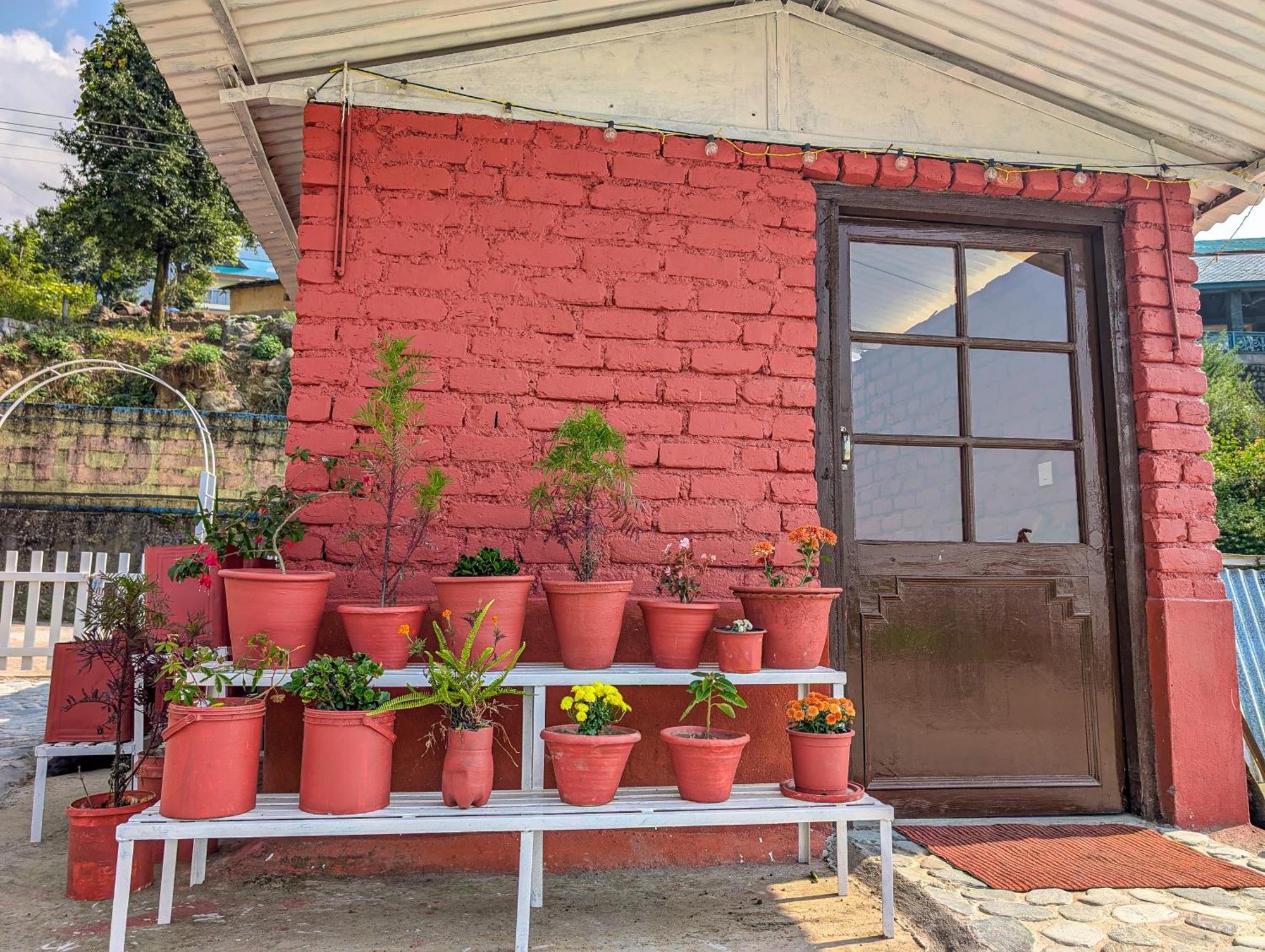 Hobo Hostel Dharamshala Buitenkant foto