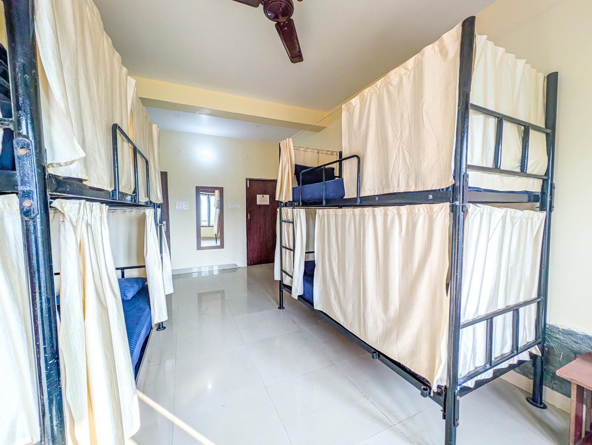 Hobo Hostel Dharamshala Buitenkant foto