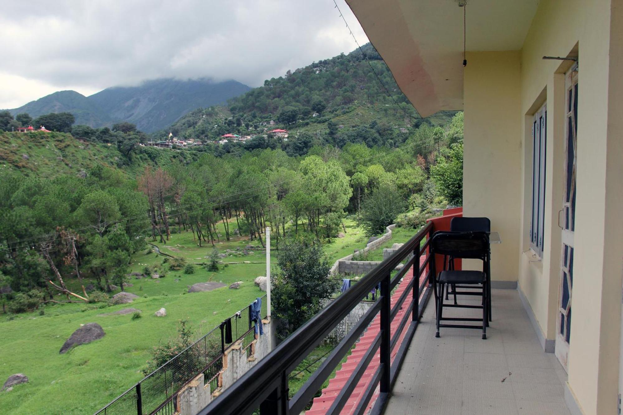 Hobo Hostel Dharamshala Buitenkant foto